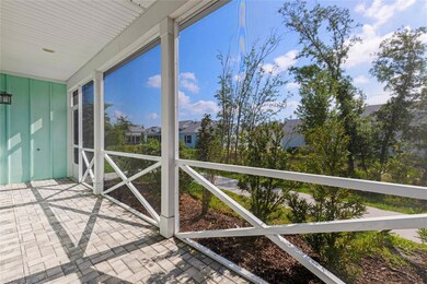 Large wraparound screened lanai