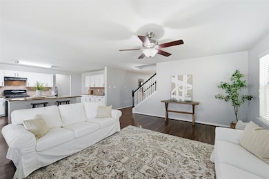 16335 Cole Bridge Ln, Cypress, TX 77429 - photo 5