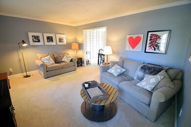 4 Living Room