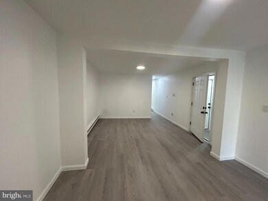 222 W Patterson St unit 3, Lansford, PA 18232 - photo 3