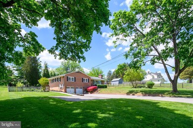 2113 Devere Ln, Catonsville, MD 21228 - photo 2