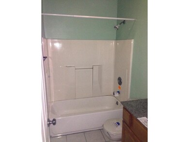 84 the Commons unit 25, Moretown, VT 05660 - photo 4