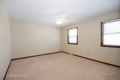 18105 Stewart Ave, Homewood, IL 60430 - photo 7