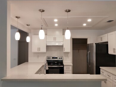 47 Litchfield Ln, Houston, TX 77024 - photo 7