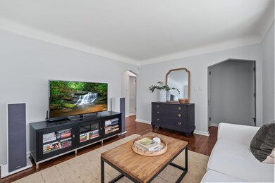 16-web-or-mls-P2377553