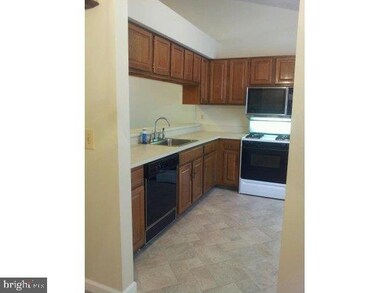 32 Aspen Ln, Manahawkin, NJ 08050 - photo 3