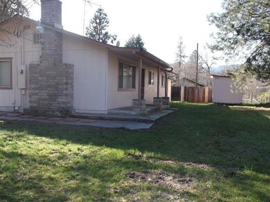 645 Covered Bridge Rd, Rogue River, OR 97537 - photo 3