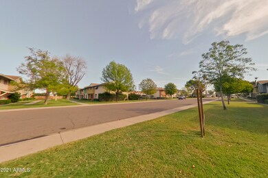 8441 E Montebello Ave-print-027-002-Neig
