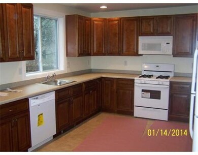 165 West St, Lawrence, MA 01841 - photo 3