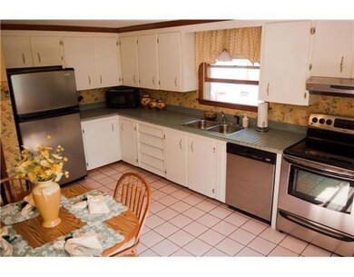 117 Coach Rd, South Portland, ME 04106 - photo 5