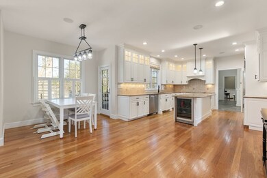 11 Bobolink Rd, Wellesley Hills, MA 02481 - photo 2