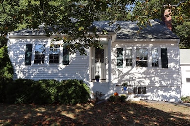 18 Crosby Rd, Wakefield, MA 01880 - photo 3