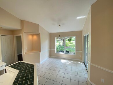 Casual Dining Area