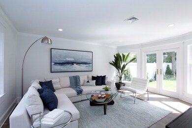 40 Pleasant St, Cos Cob, CT 06807 - photo 2