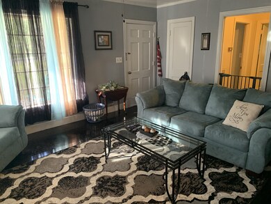 305 Hickory Dr, Shelbyville, TN 37160 - photo 4