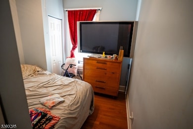 196 Hayward Place, Wallington, NJ 07057 - photo 3