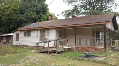 130 West St, Asheboro, NC 27205 - photo 3