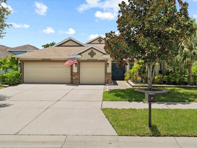 15641 Starling Water Dr, Lithia, FL 33547 - photo 3