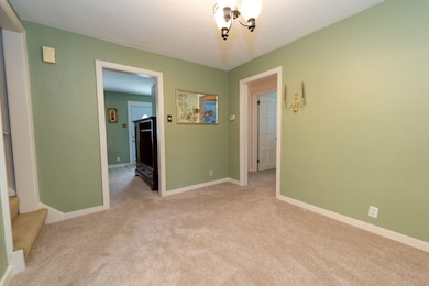 1446 Kinmount St, Pittsburgh, PA 15205 - photo 7