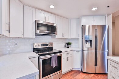 640 Camino de la Reina unit 1112, San Diego, CA 92108 - photo 7