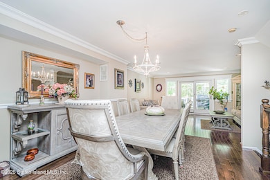 117 Pembrook Loop, Staten Island, NY 10309 - photo 5