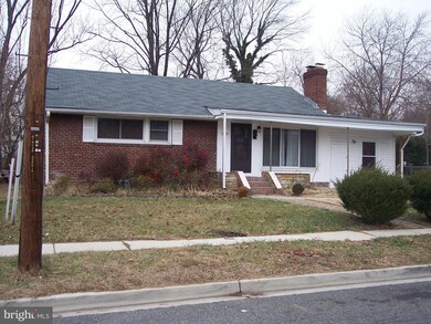 2606 Fox St, Adelphi, MD 20783 - photo 2