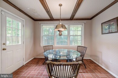 8009 Hackamore Dr, Potomac, MD 20854 - photo 7