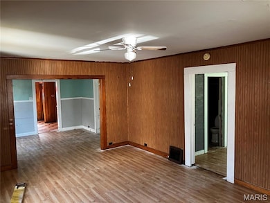 204 S Douglas St, West Frankfort, IL 62896 - photo 7