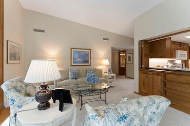 5501 Dewey Hill Rd unit 326, Edina, MN 55439 - photo 4