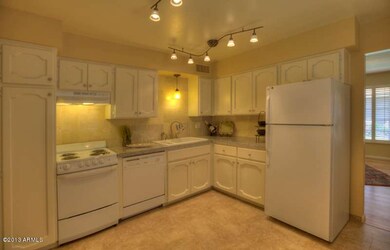 Light & Bright Kitchen