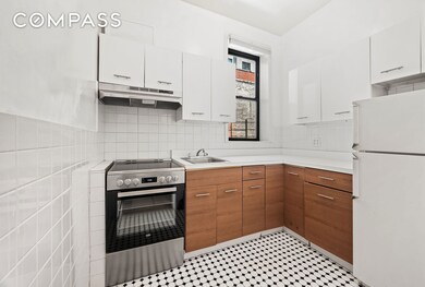 862 W End Ave unit 2-R, New York, NY 10025 - photo 5