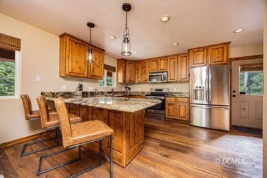 Dining bar with contoured granite