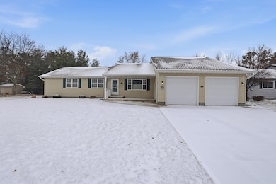2130 James Ct, Wisconsin Rapids, WI 54494 - photo 2