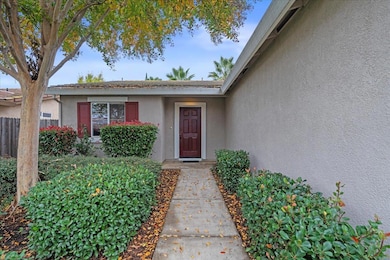 4483 Excelsior Rd, Mather, CA 95655 - photo 5