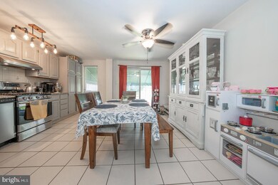 1241 Wilson Dr, Havertown, PA 19083 - photo 7