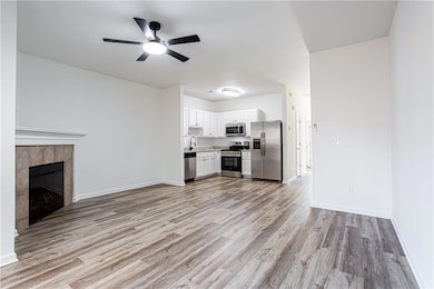 585 Mcwilliams Rd SE unit 1406, Atlanta, GA 30315 - photo 7