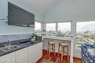 21 Keelson Row unit Yachtmaster 8m, Bald Head Island, NC 28461 - photo 7