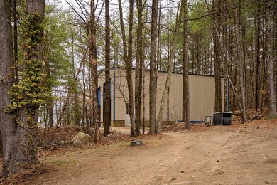 71 Smith Rd, Bedford, NH 03110 - photo 4