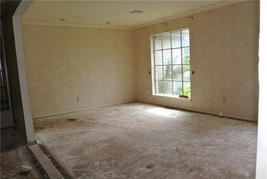 12109 Camelot Place, Oklahoma City, OK 73120 - photo 5