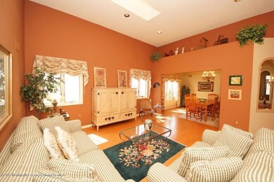 10-Living Room-14 Leeds Ln (1)