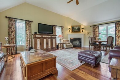 117 Fall Ln, Franklin, MA 02038 - photo 3