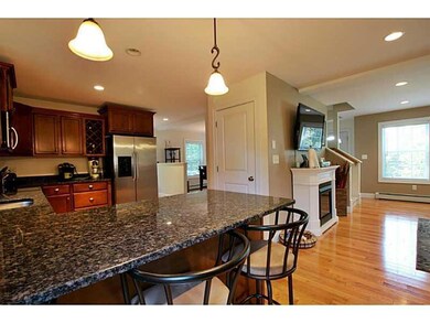 4 Poplar St, Old Orchard Beach, ME 04064 - photo 4