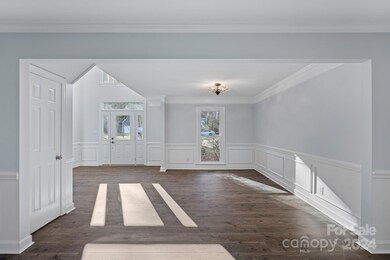 8702 Twin Trail Dr, Huntersville, NC 28078 - photo 5