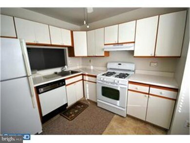 603 Briarwood Ct, Sewell, NJ 08080 - photo 3