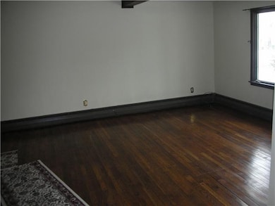 388 Stanley St, North Tonawanda, NY 14120 - photo 4