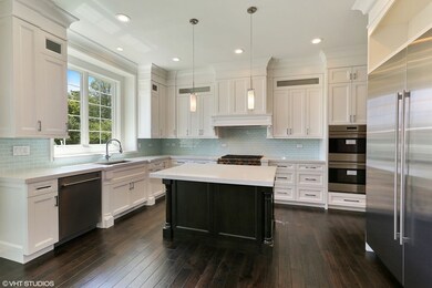 137 Joanne Way, Elmhurst, IL 60126 - photo 4