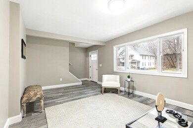 2 1/2 James St, Holyoke, MA 01040 - photo 4