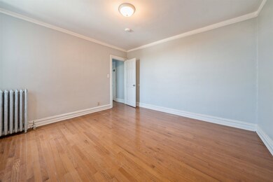 117 Corbin Ave unit 401, Jersey City, NJ 07306 - photo 3