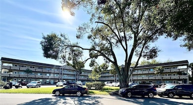 2463 Brazilia Dr unit 53, Clearwater, FL 33763 - photo 2