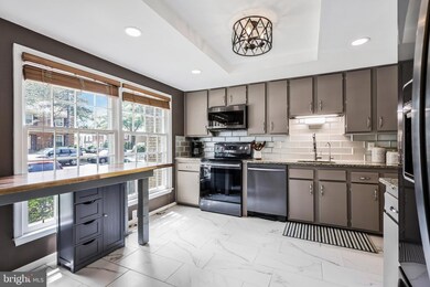 7940 Bethelen Woods Ln, Springfield, VA 22153 - photo 7